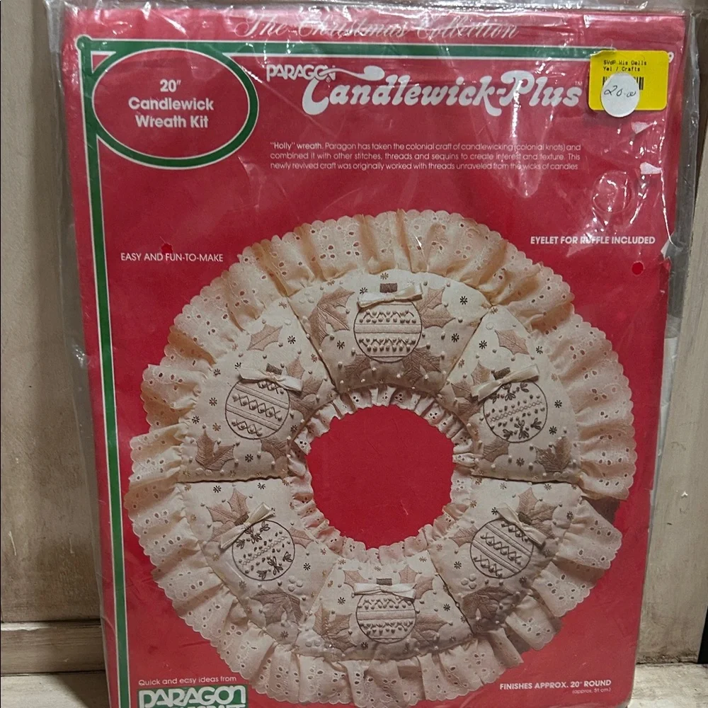 PARAGON -Vintage Candlewick Plus Wreath Kit - Cream